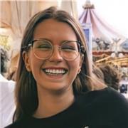 Studentessa Universitaria offre ripetizioni di Inglese (tutti i livelli). In caso di necessità aiuto compiti di tutte le materie (medie e elementari)